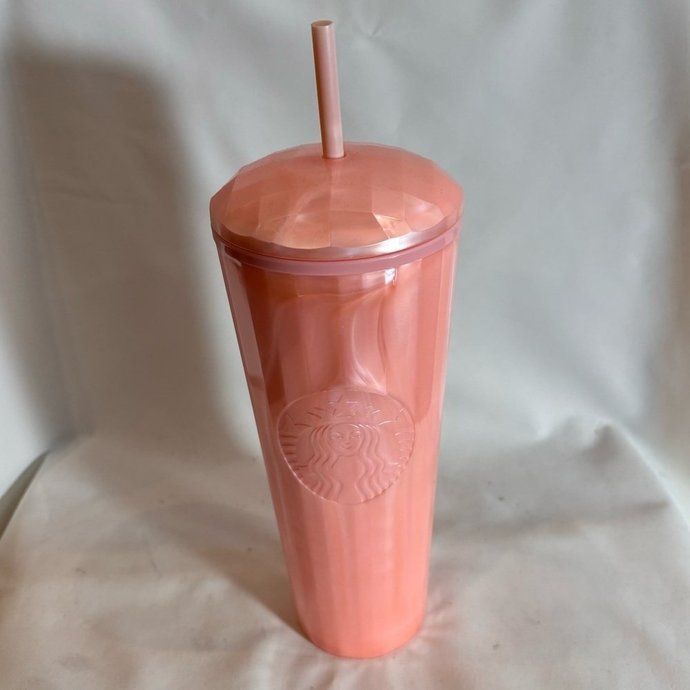 STARBUCKS Marble Peachy Pink Acrylic Cold Cup 24 Oz Dome Lid Includes Straw